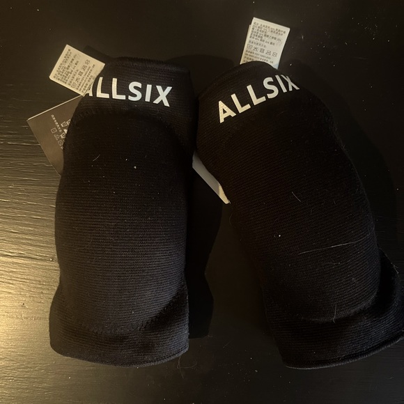 Volleyball/ sports knee pads. - Picture 1 of 1